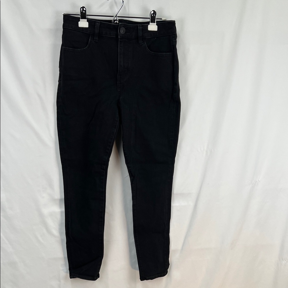 American Eagle -Women’s Jean -Black -High Rise Jegging -10 Short -The Dream Jean